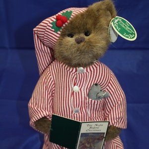 Bearington Bears Christopher Christmastale Style #1765 STAND NOT INCLUDED.
